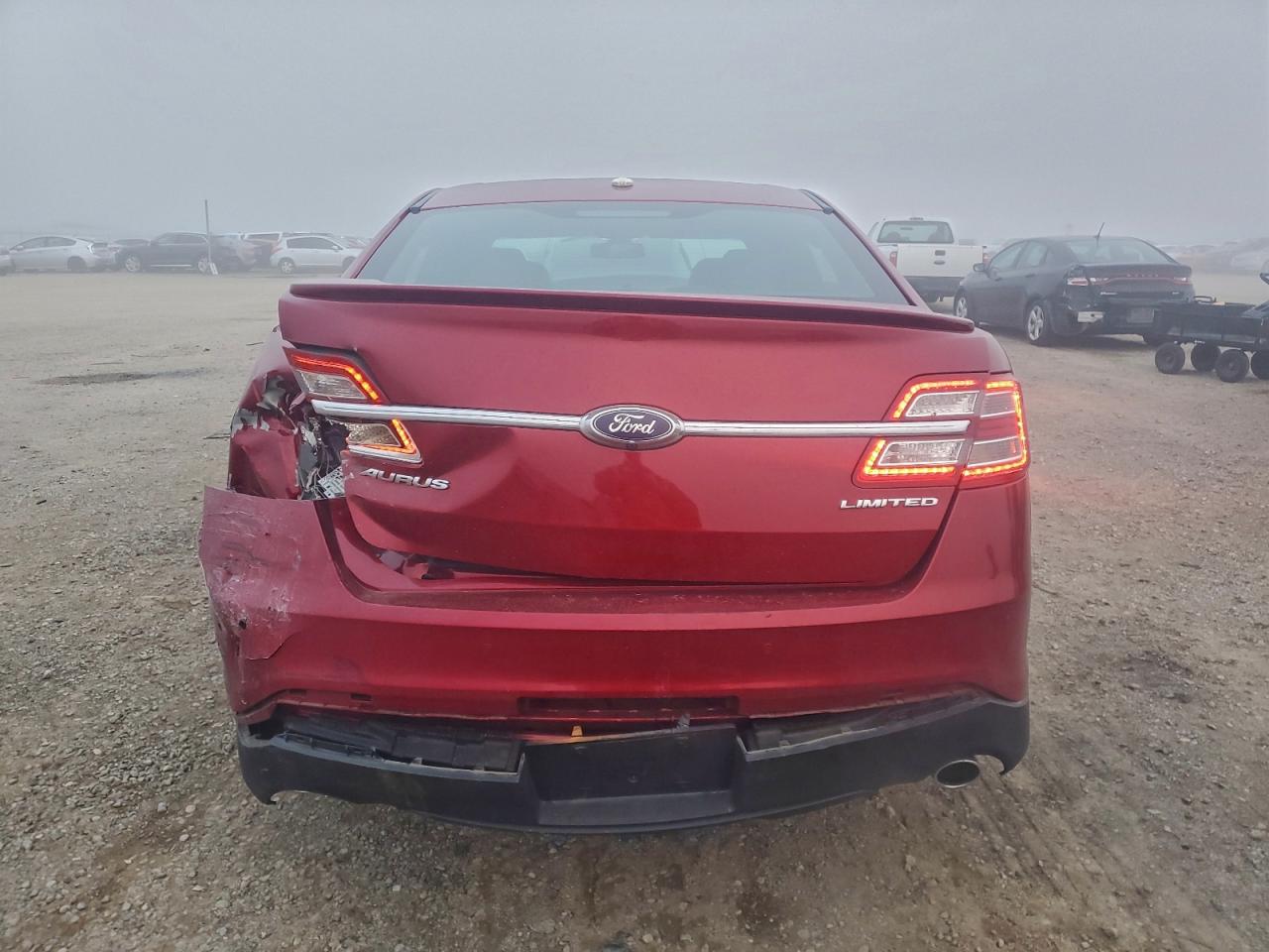2015 FORD TAURUS LIMITED photo 6