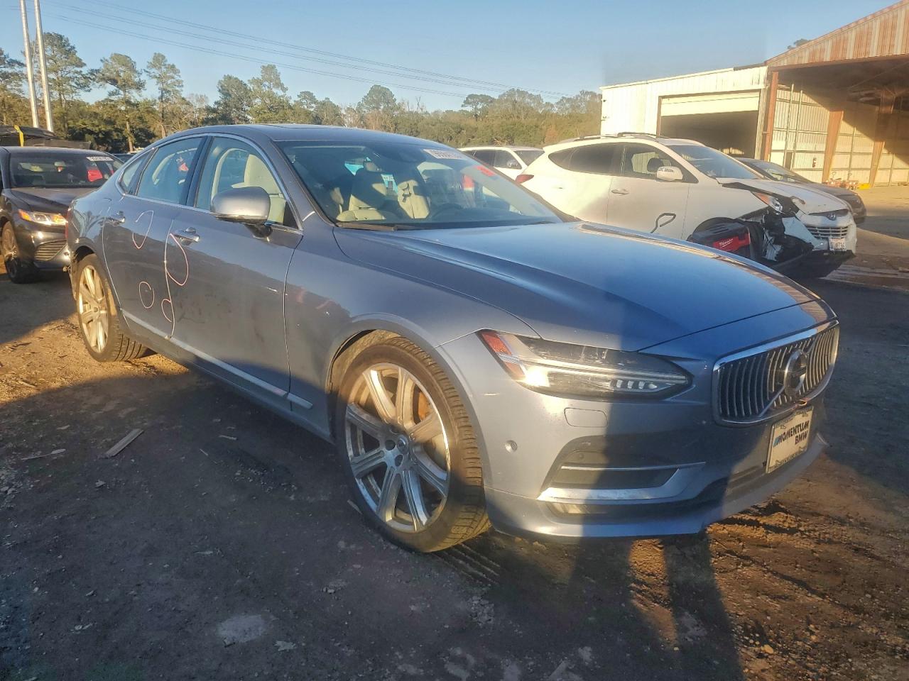 2017 VOLVO S90 T6 INSCRIPTION photo 4