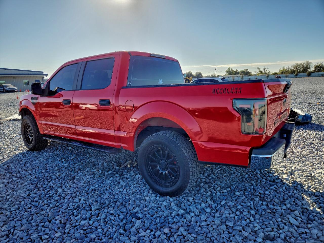 2018 FORD F150 SUPERCREW photo 2