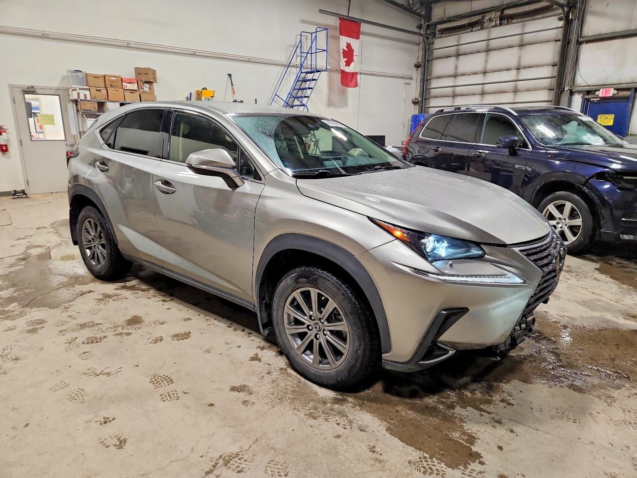 2021 LEXUS NX 300 BASE photo 4