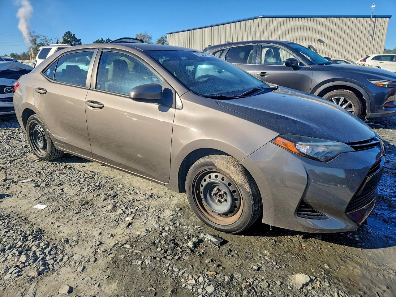 2017 TOYOTA COROLLA L photo 4