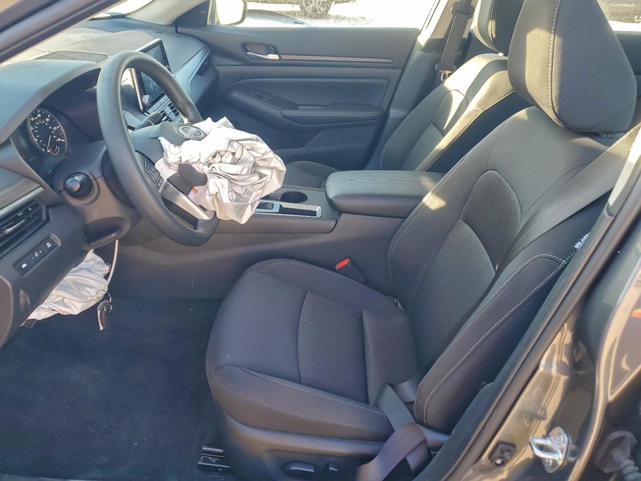 2025 NISSAN ALTIMA SV photo 7