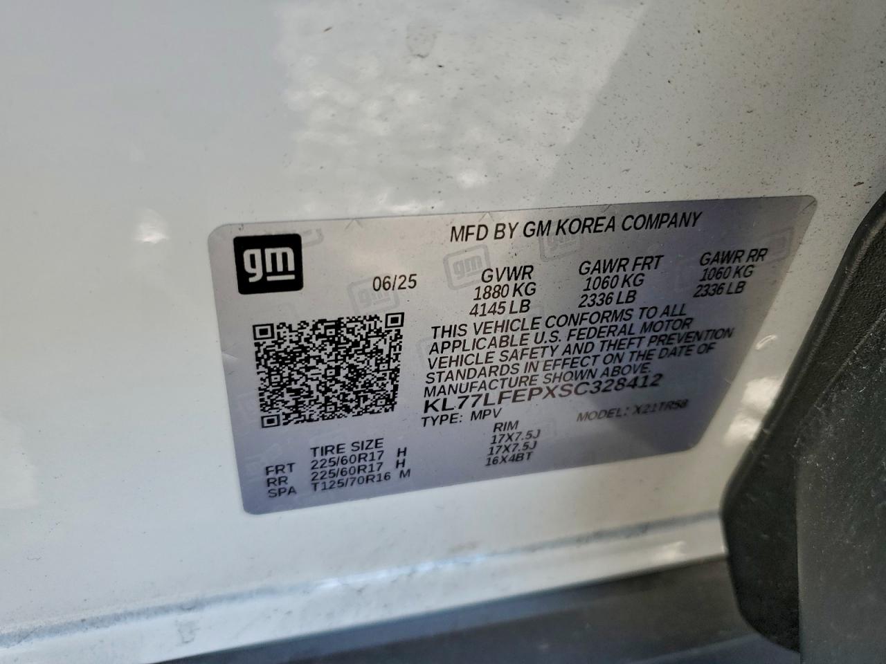 2025 CHEVROLET TRAX LS photo 13