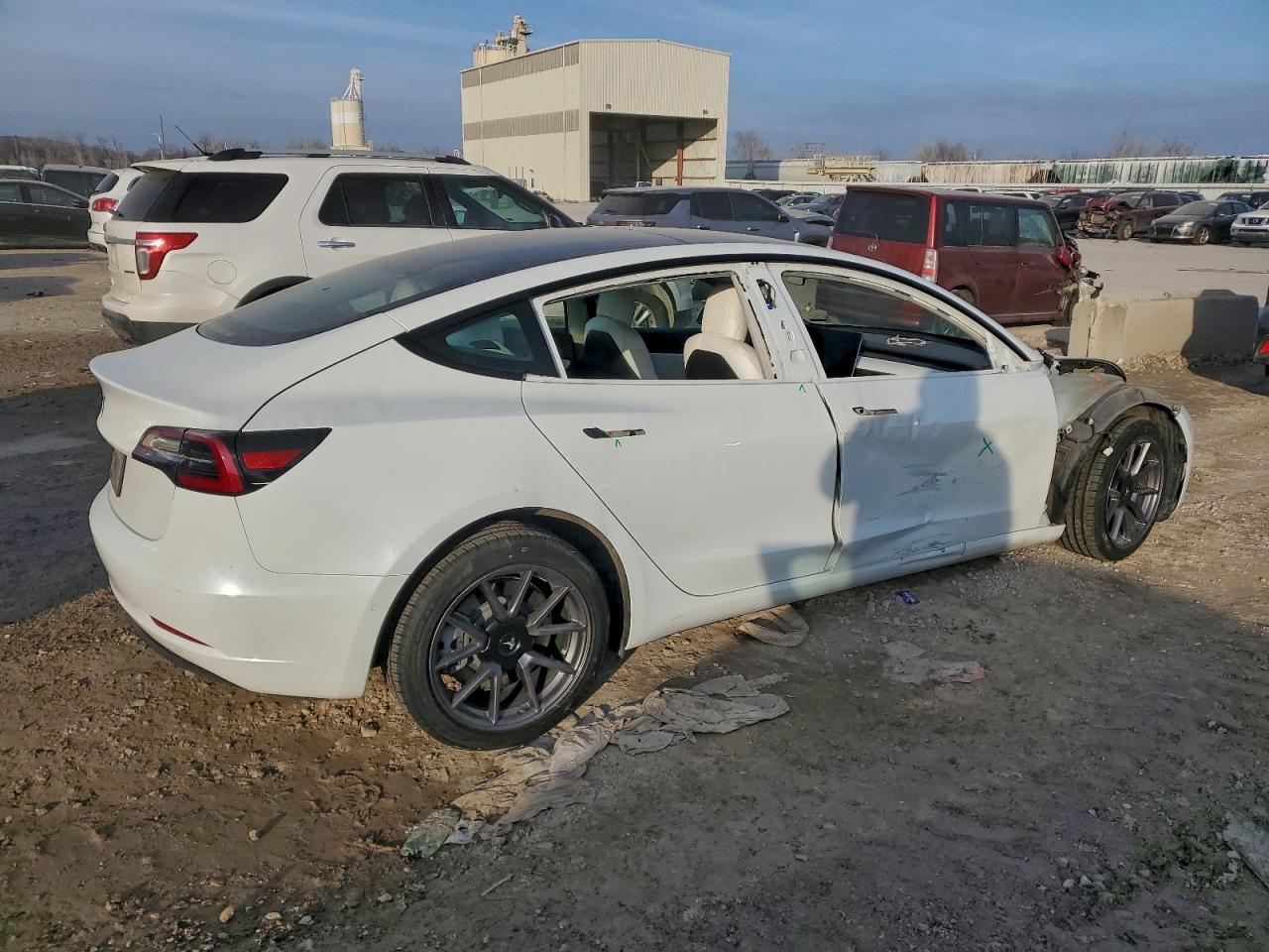 2021 TESLA MODEL 3 photo 3