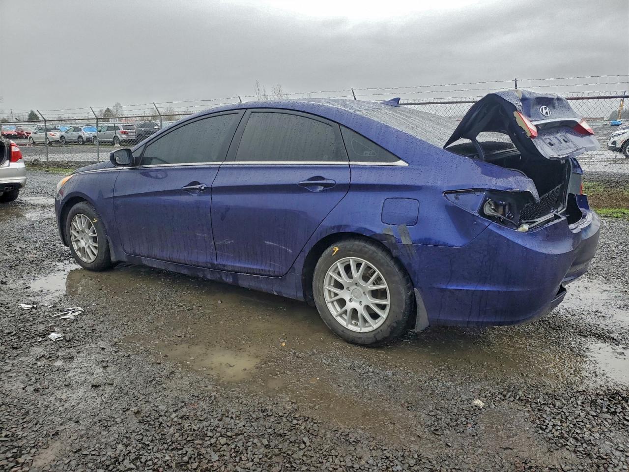 2013 HYUNDAI SONATA GLS photo 2