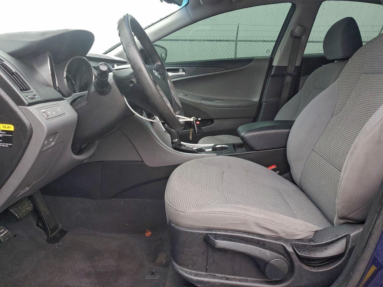 2013 HYUNDAI SONATA GLS photo 7