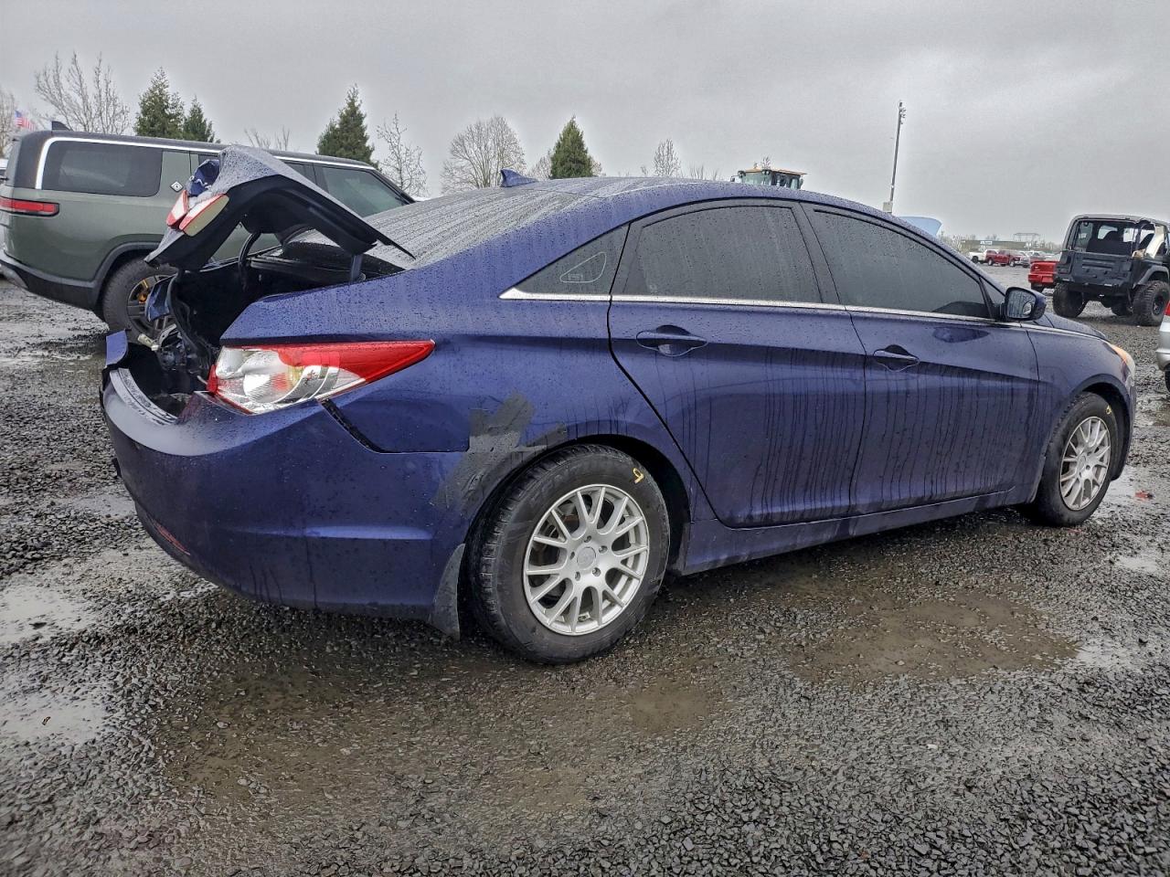 2013 HYUNDAI SONATA GLS photo 3