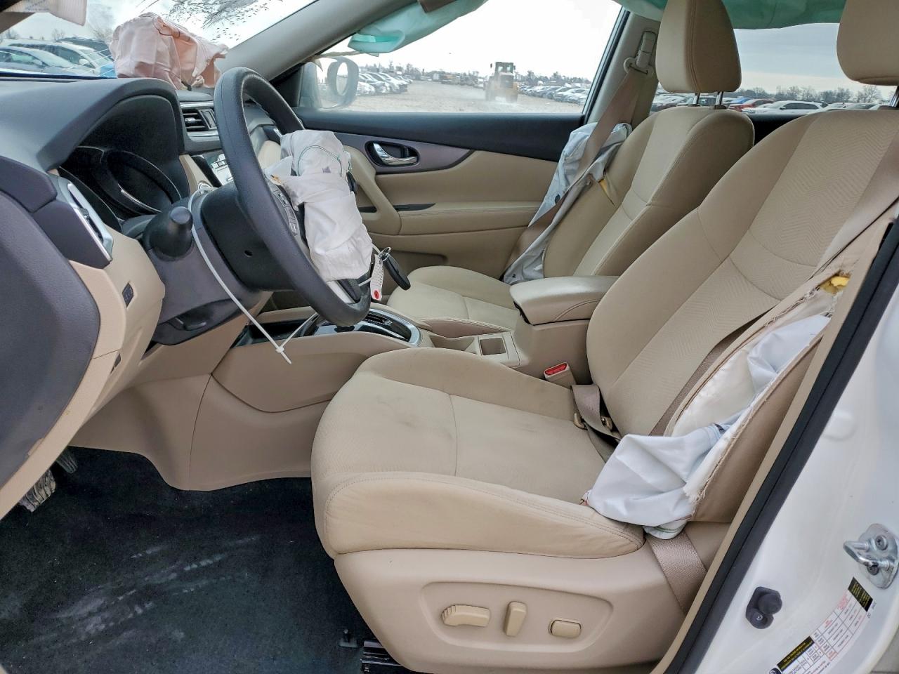 2016 NISSAN ROGUE S photo 7
