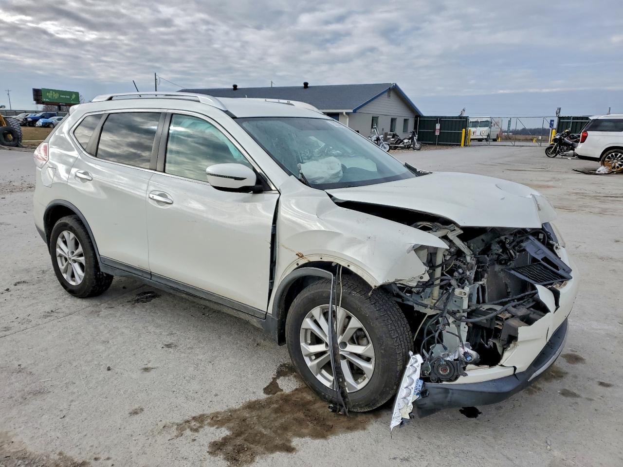 2016 NISSAN ROGUE S photo 4