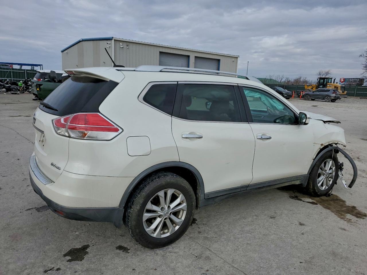 2016 NISSAN ROGUE S photo 3