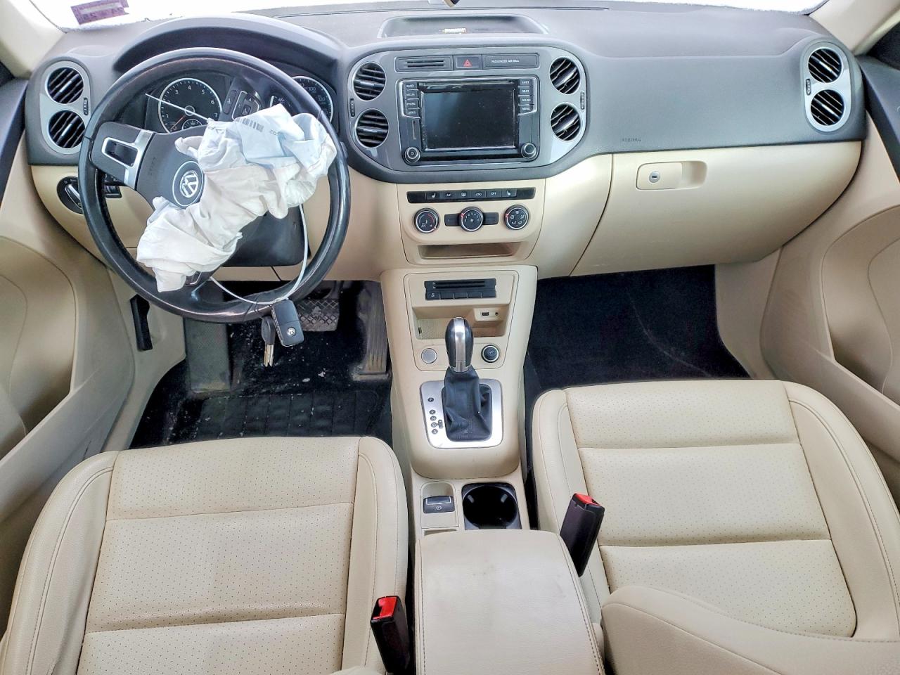 2017 VOLKSWAGEN TIGUAN S photo 8