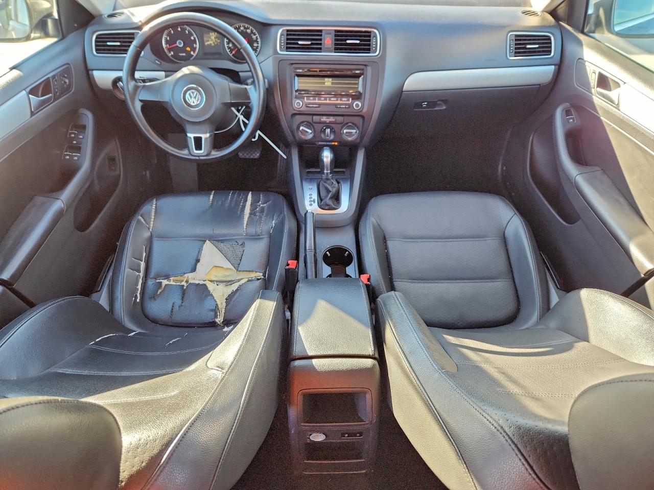 2013 VOLKSWAGEN JETTA SE photo 8