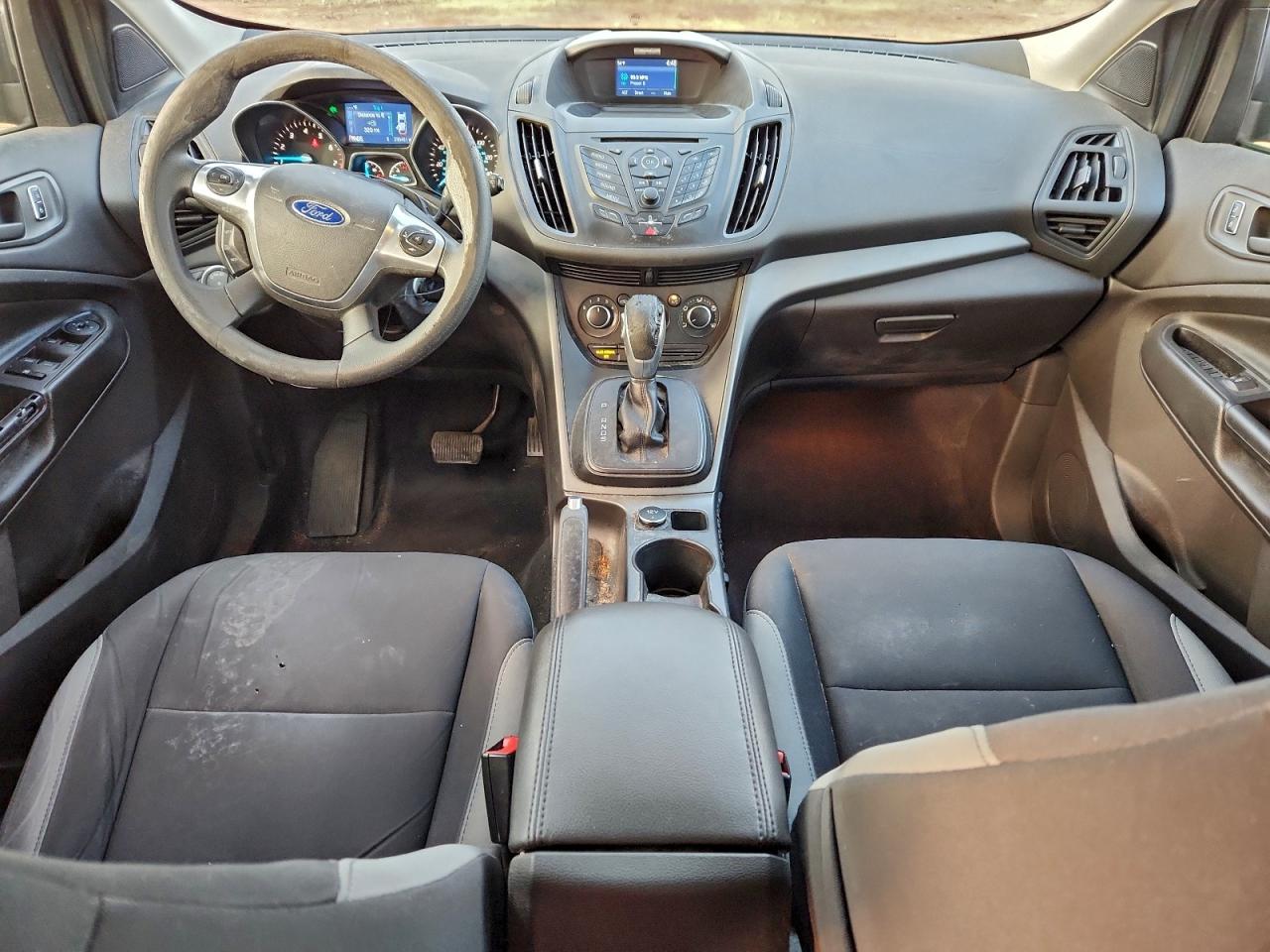 2015 FORD ESCAPE S photo 15