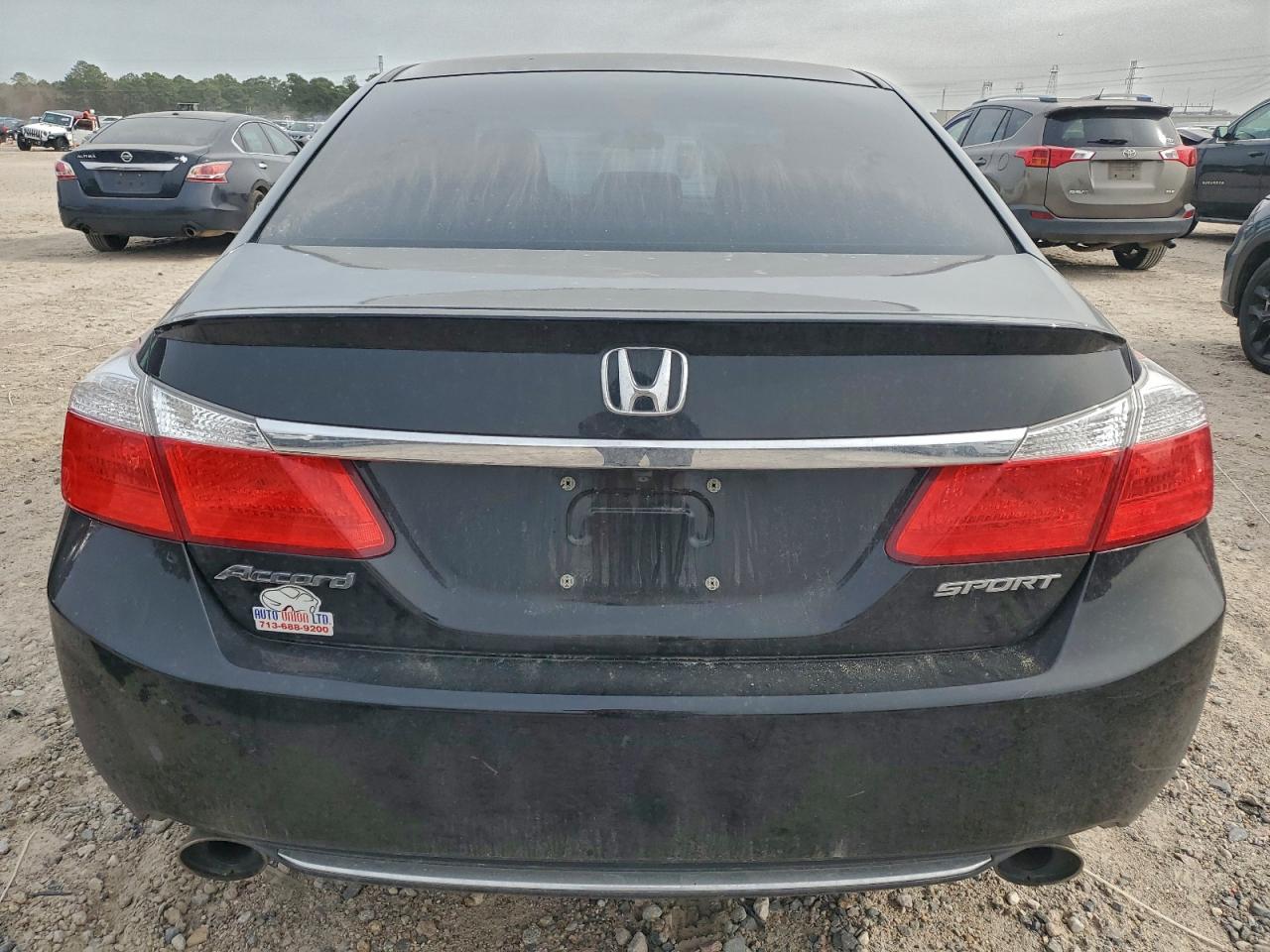 2013 HONDA ACCORD SPORT photo 6