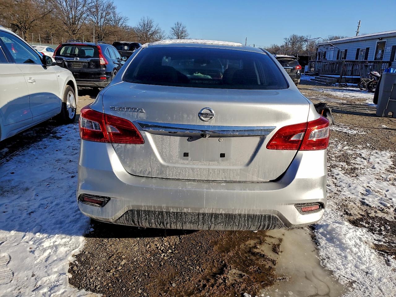 2019 NISSAN SENTRA S photo 6