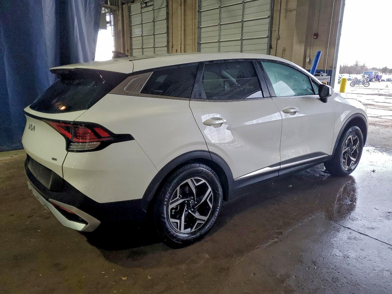 2025 KIA SPORTAGE LX photo 3