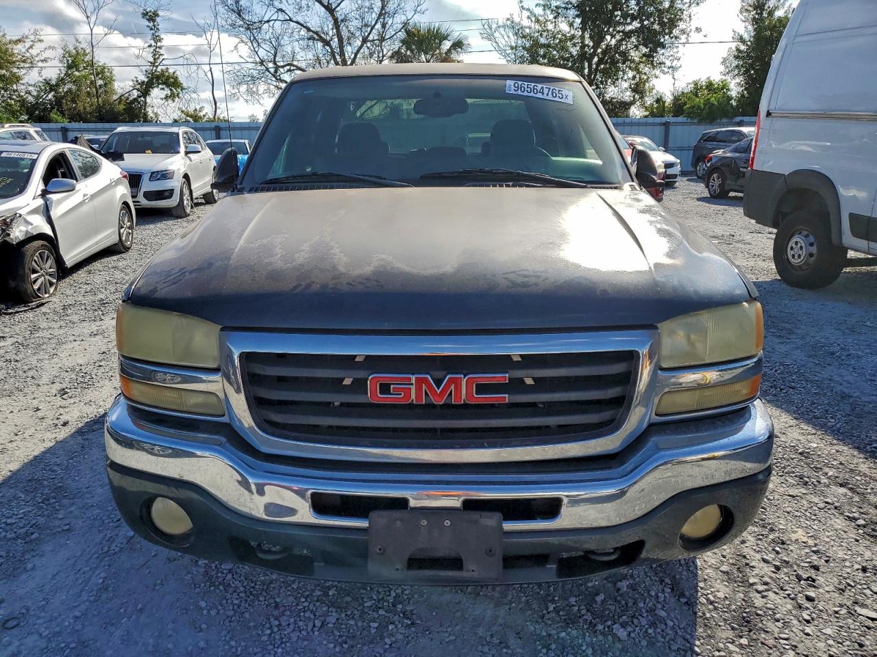 2004 GMC NEW SIERRA C1500 photo 5