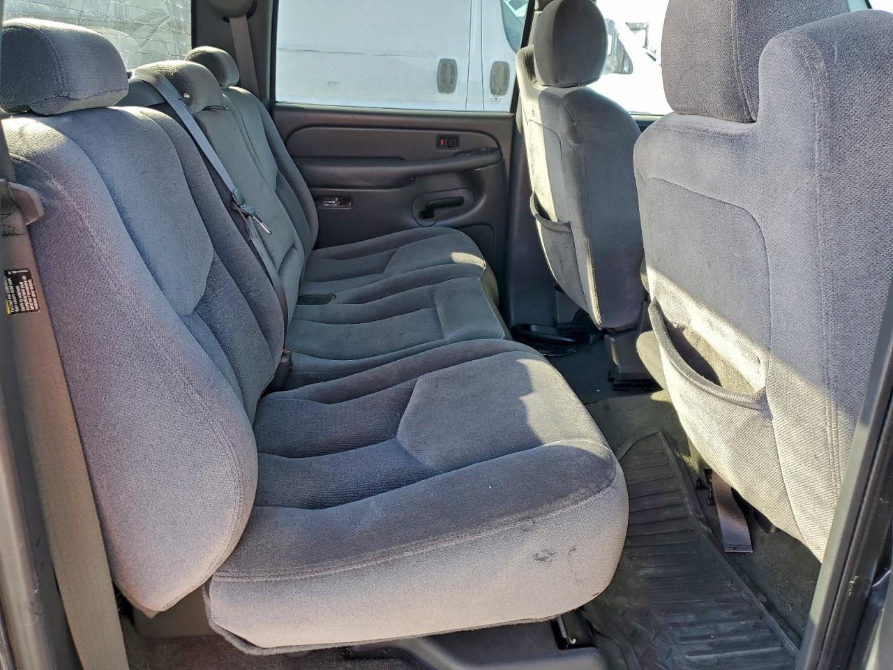 2004 GMC NEW SIERRA C1500 photo 10