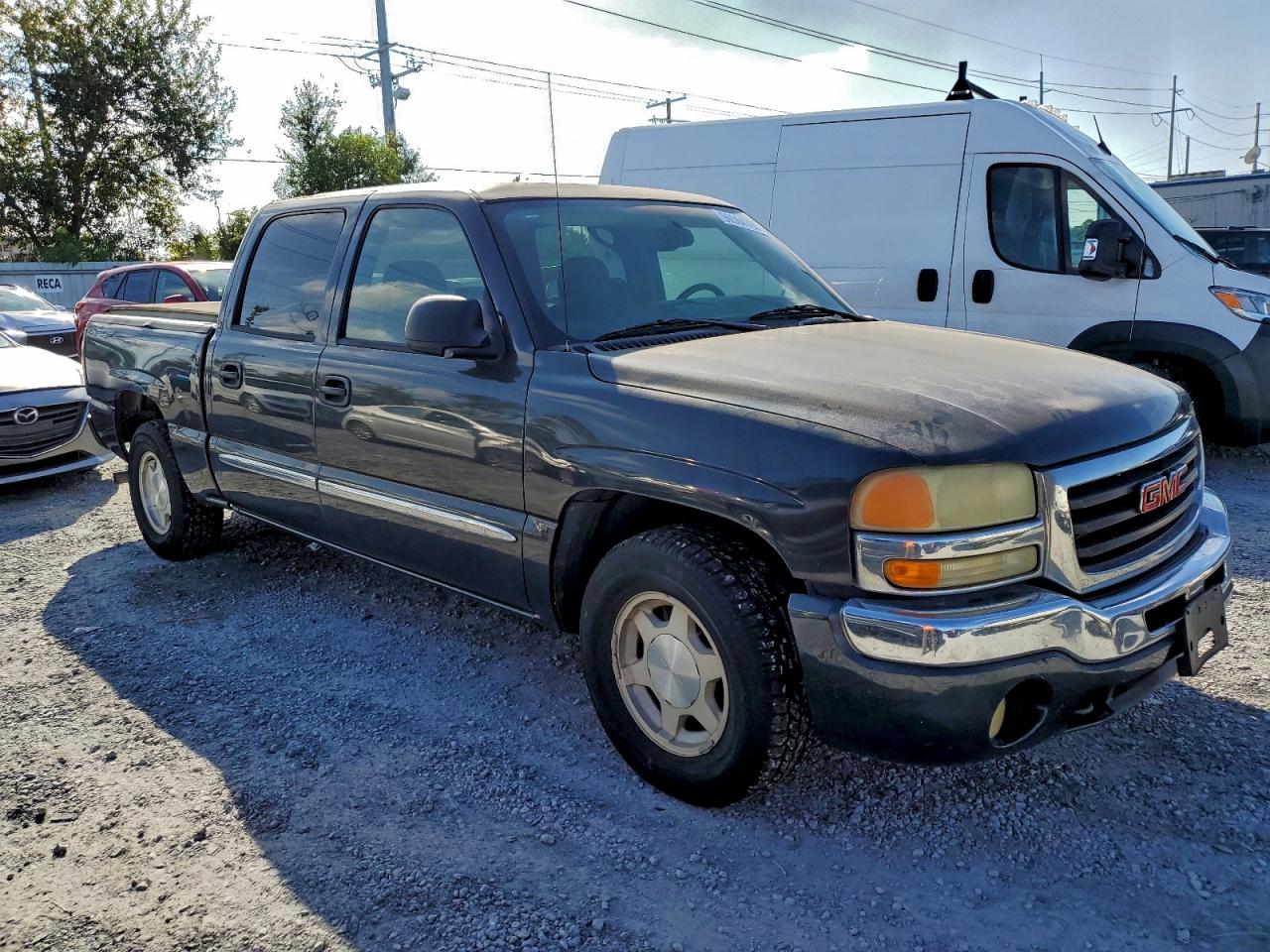 2004 GMC NEW SIERRA C1500 photo 4