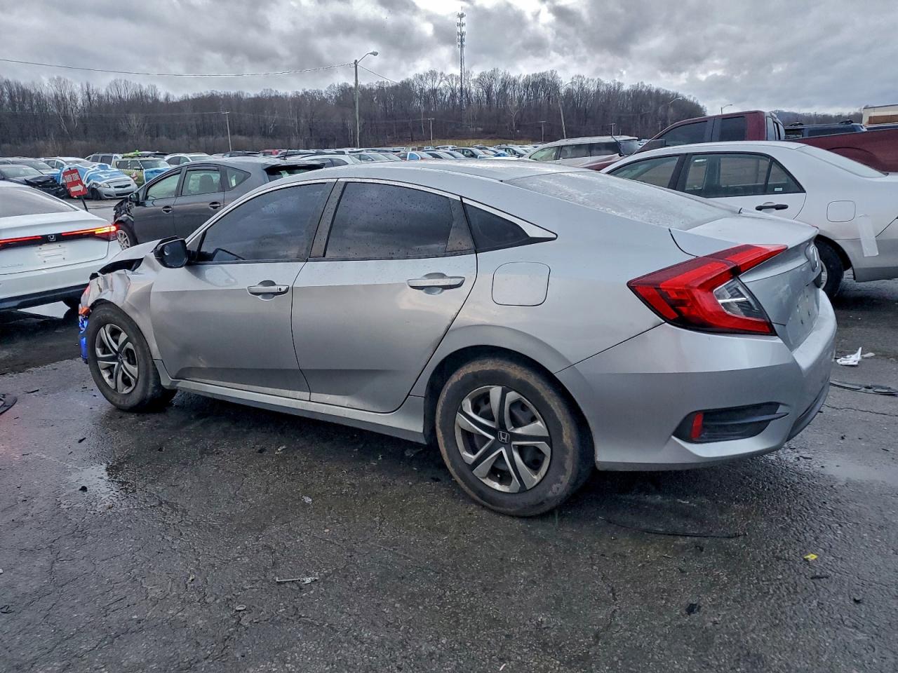 2016 HONDA CIVIC LX photo 4