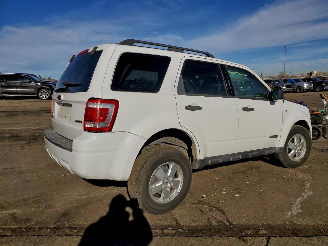 2008 FORD ESCAPE XLT photo 3