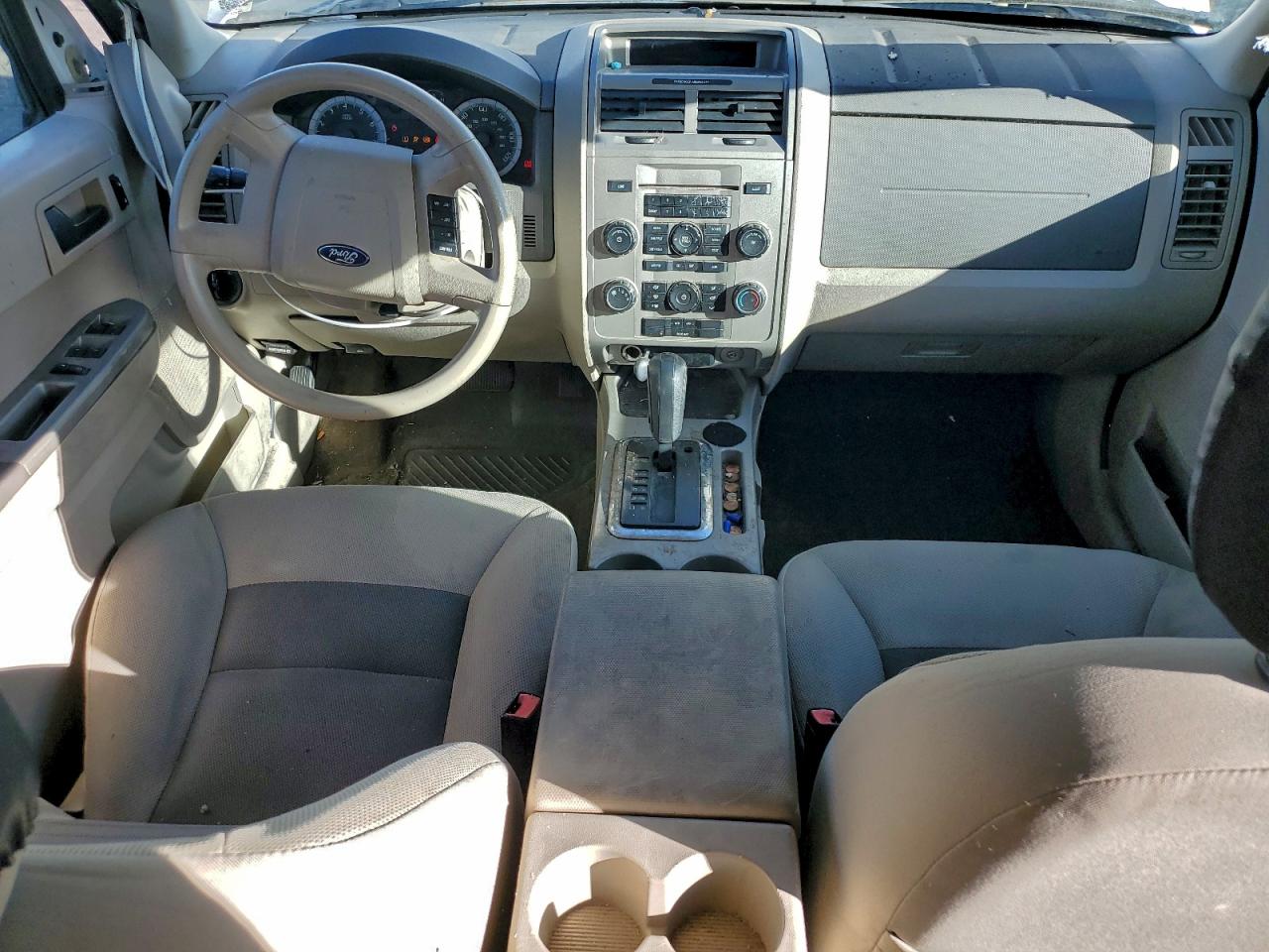 2008 FORD ESCAPE XLT photo 8