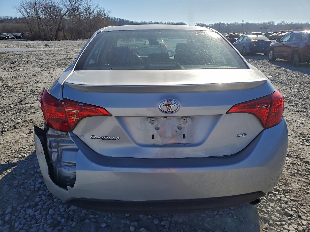 2019 TOYOTA COROLLA L photo 6