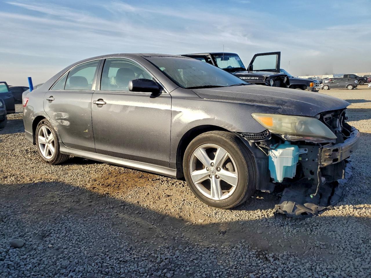2011 TOYOTA CAMRY BASE photo 4