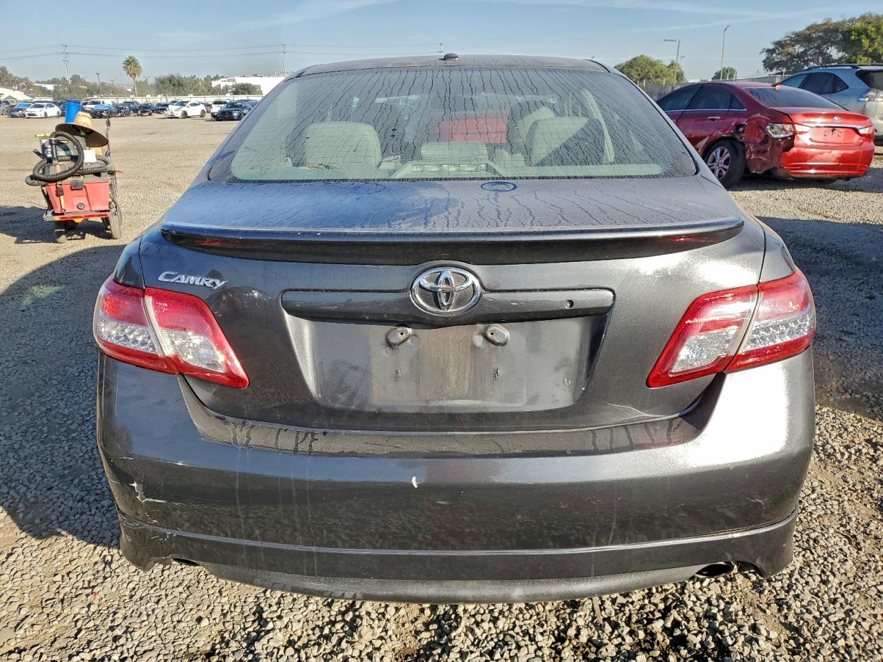 2011 TOYOTA CAMRY BASE photo 6