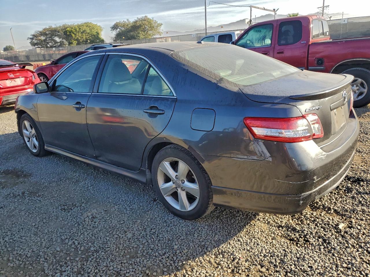 2011 TOYOTA CAMRY BASE photo 2