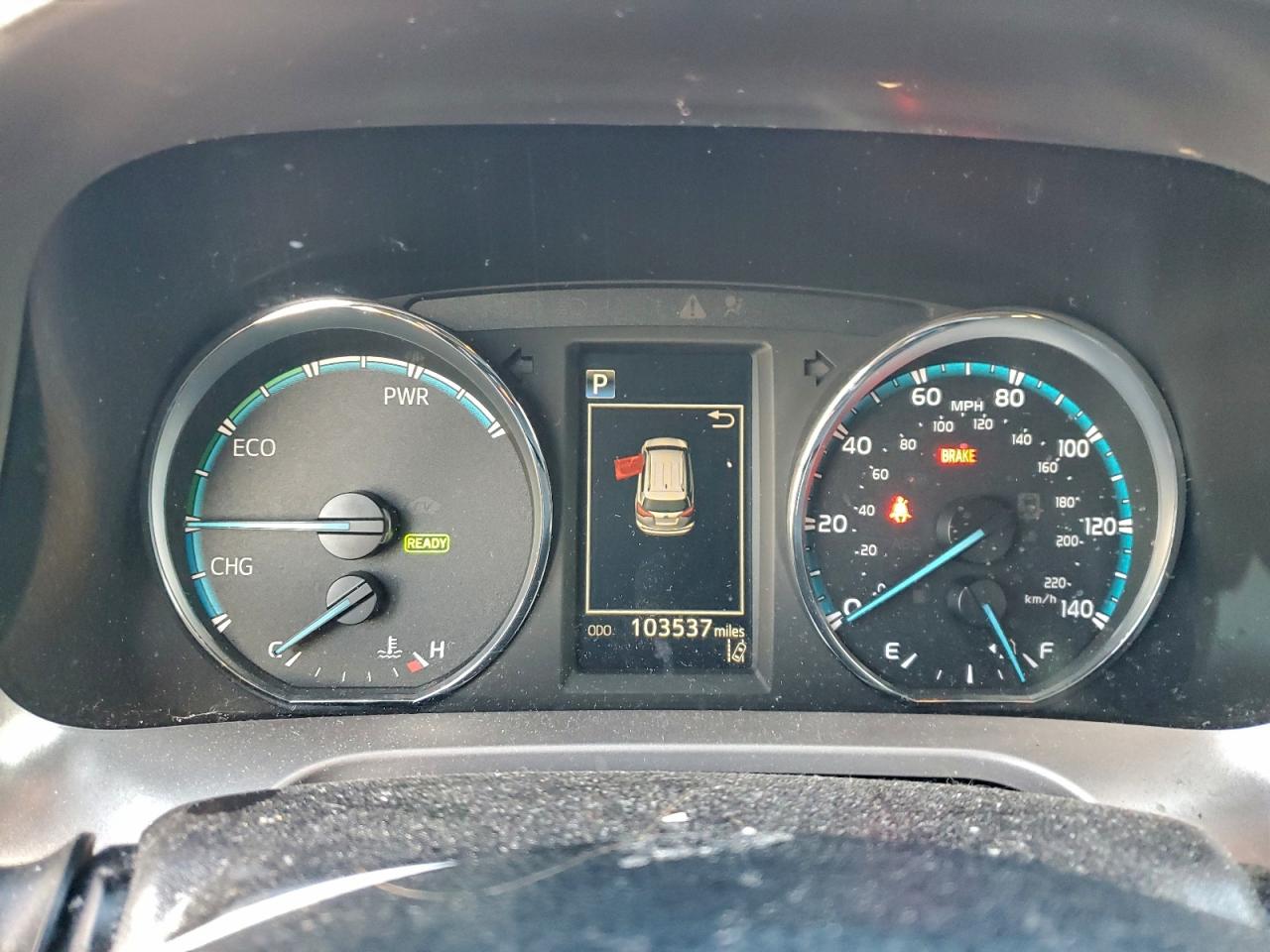 2017 TOYOTA RAV4 HV LE photo 9