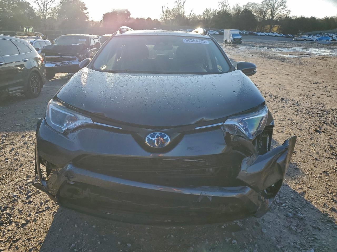 2017 TOYOTA RAV4 HV LE photo 5