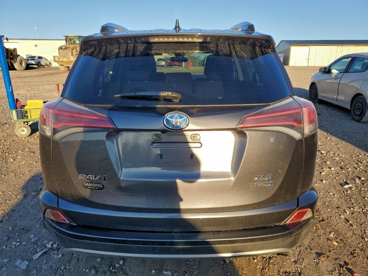 2017 TOYOTA RAV4 HV LE photo 6