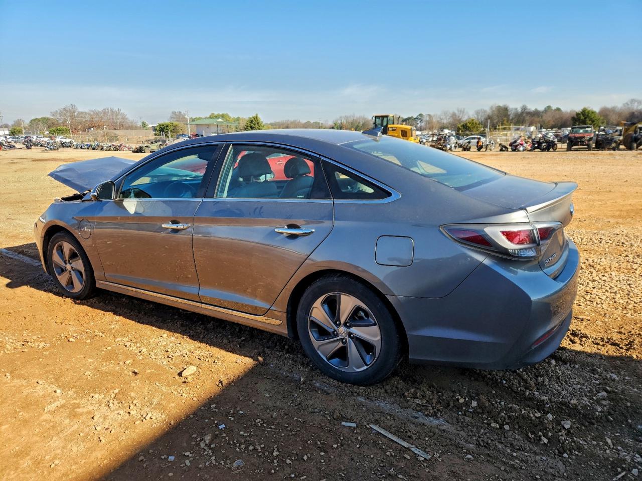 2017 HYUNDAI SONATA PLUG-IN HYBRID photo 2