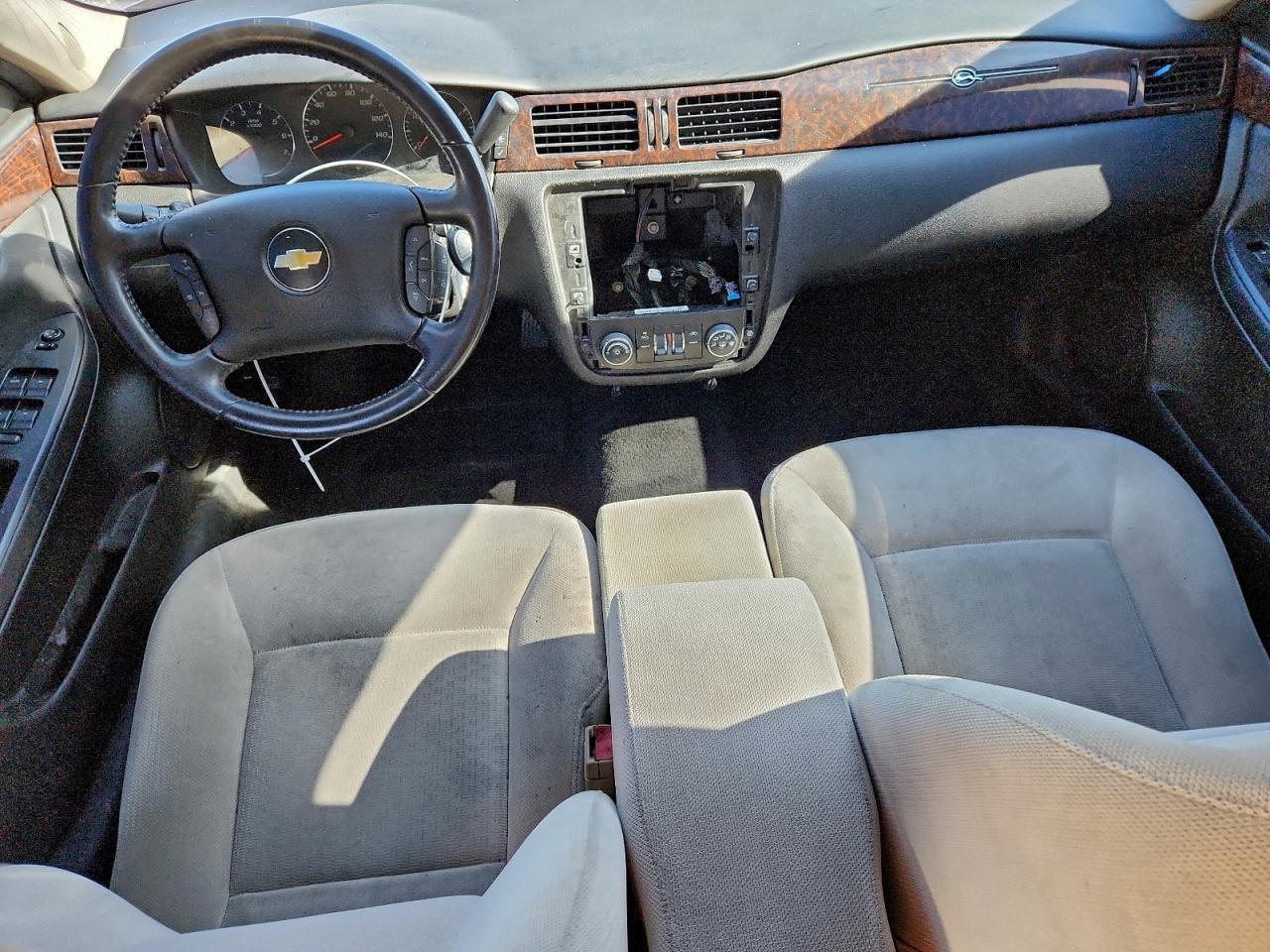 2013 CHEVROLET IMPALA LT photo 8
