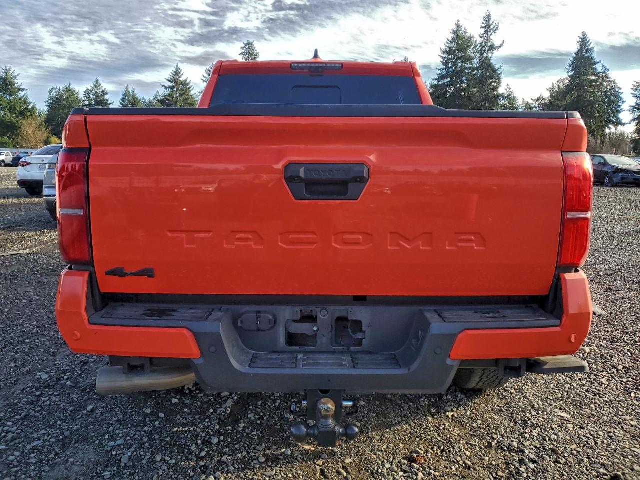 2024 TOYOTA TACOMA DOUBLE CAB photo 6