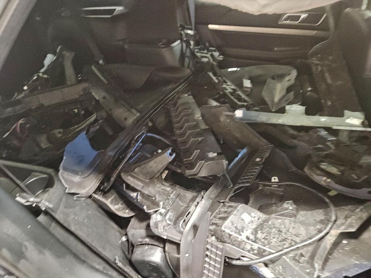 2018 FORD EXPLORER XLT photo 13