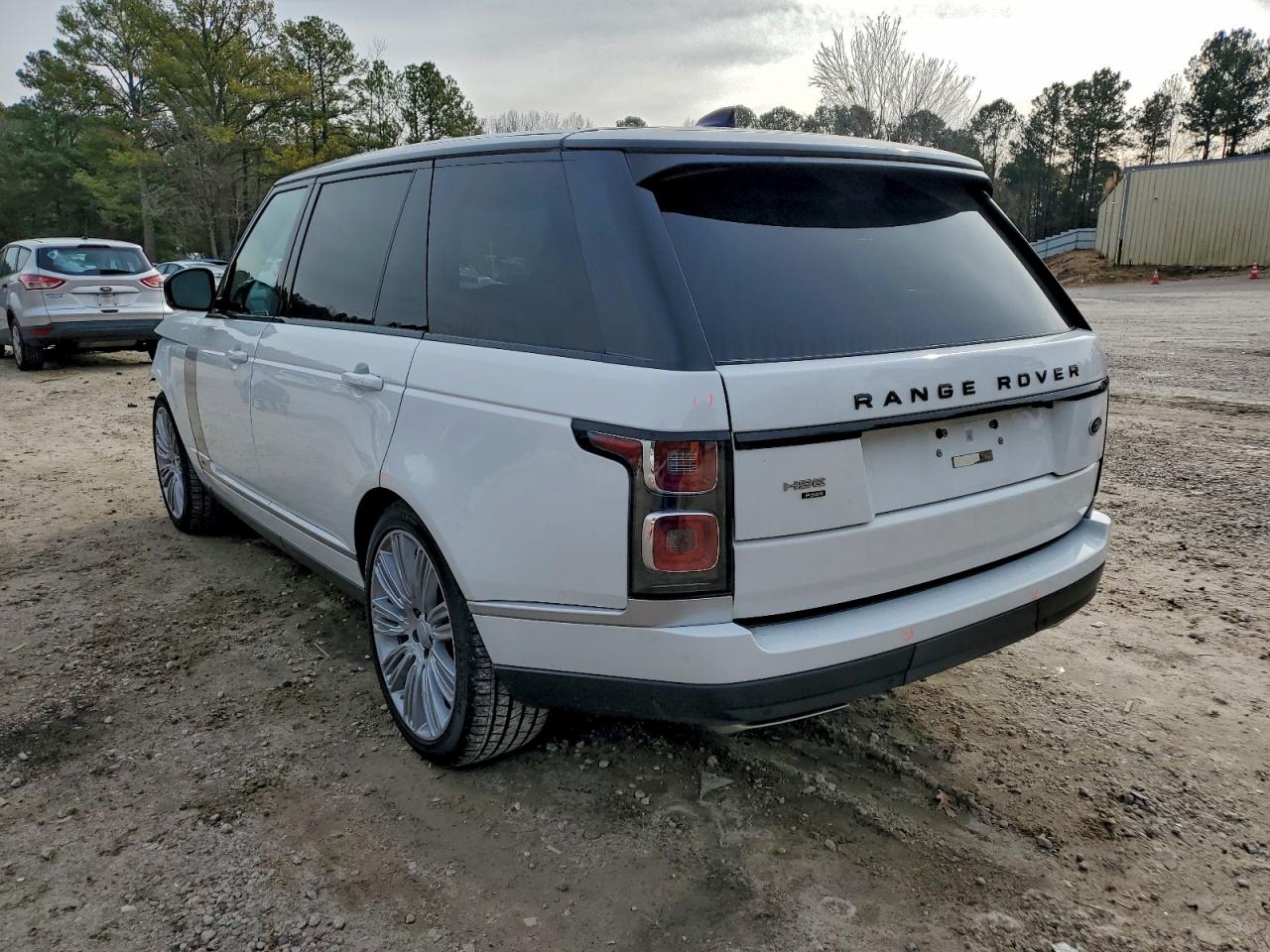 2020 LAND ROVER RANGE ROVER P525 HSE photo 2