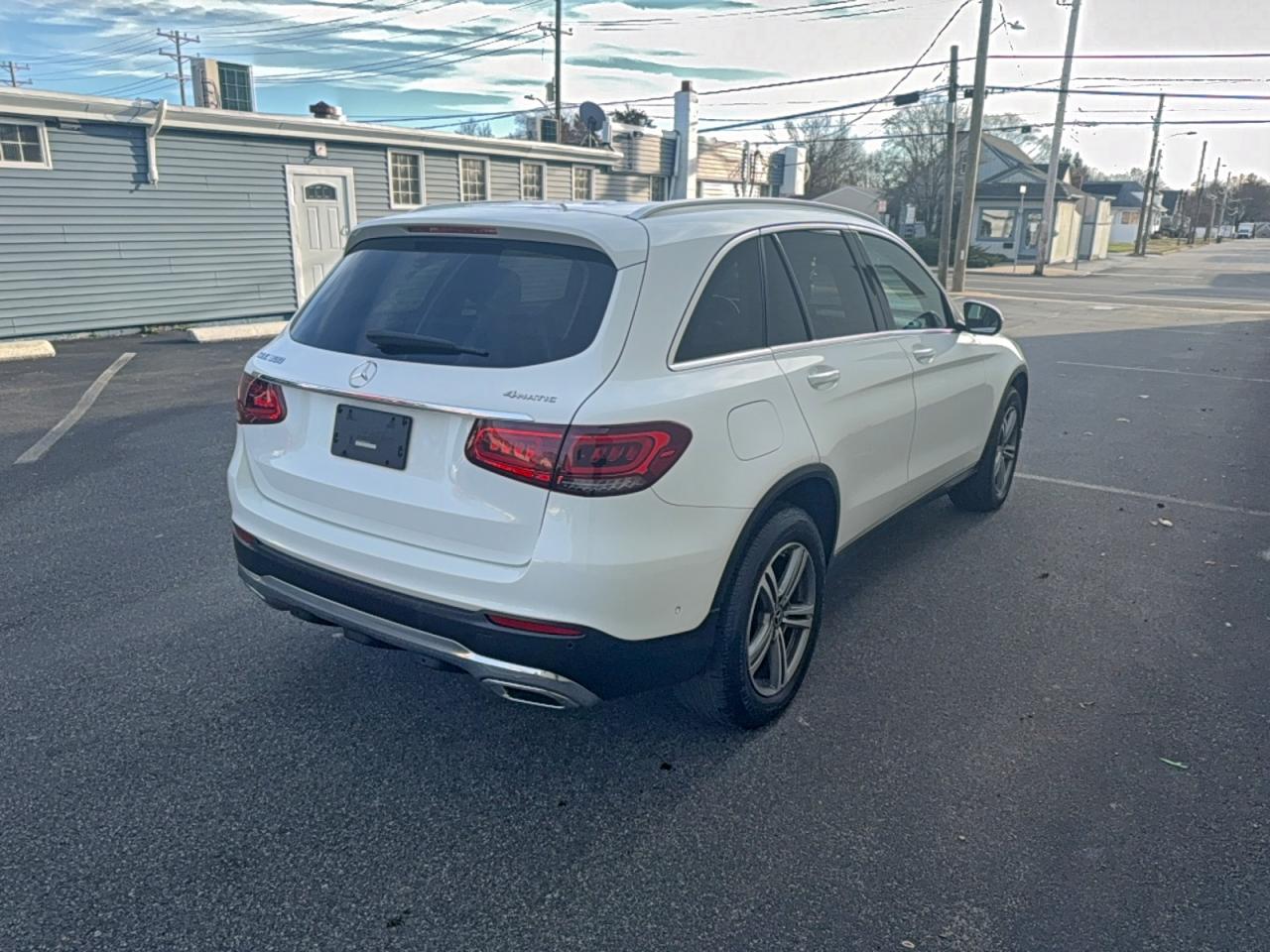 2021 MERCEDES-BENZ GLC 300 4MATIC photo 4