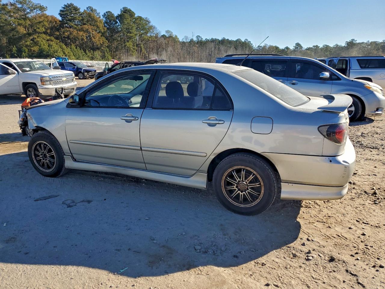 2003 TOYOTA COROLLA CE photo 2