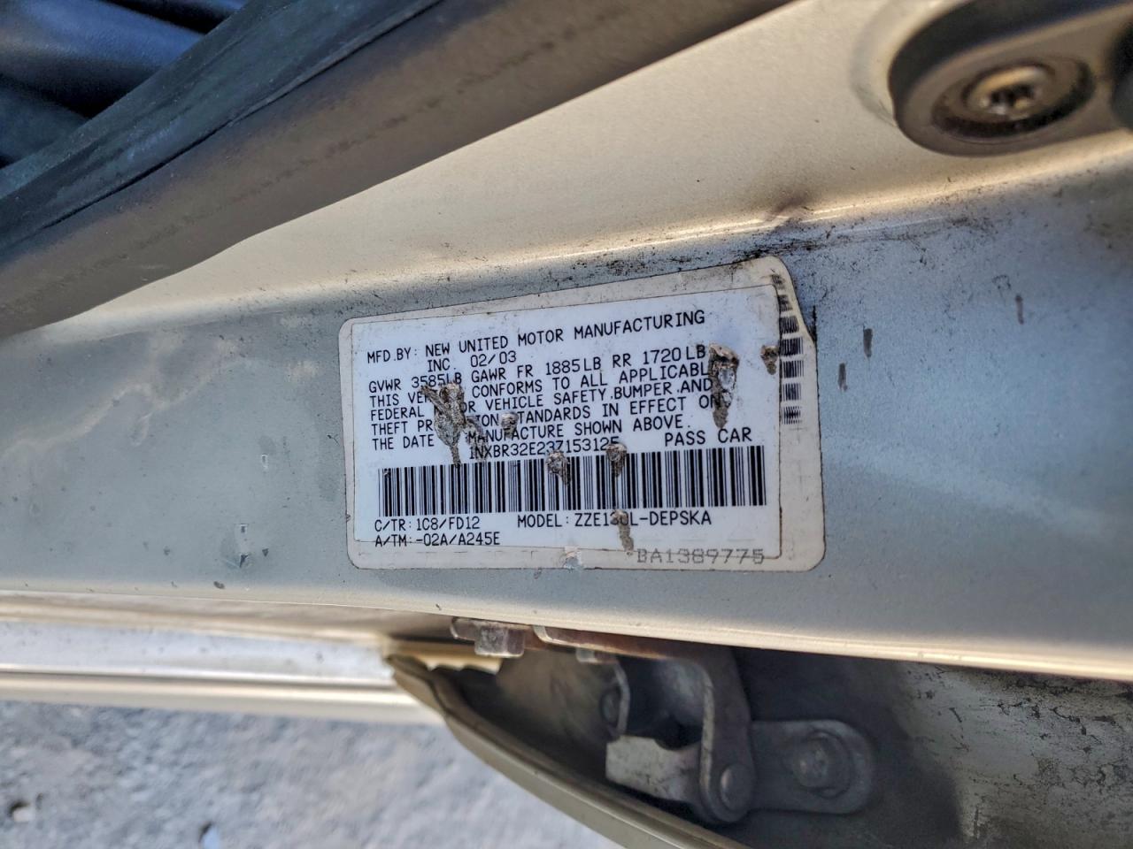 2003 TOYOTA COROLLA CE photo 12