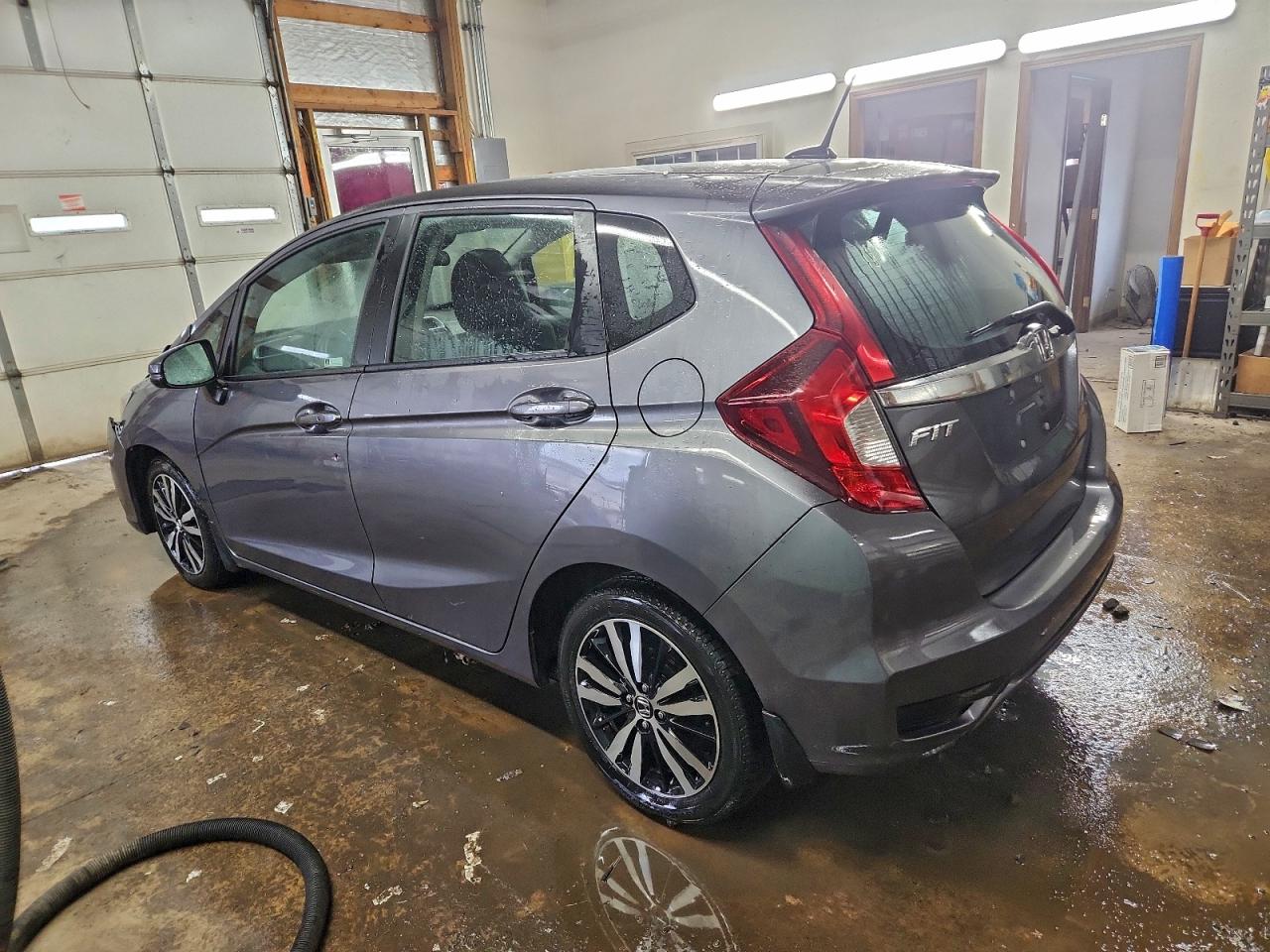 2019 HONDA FIT EX photo 2