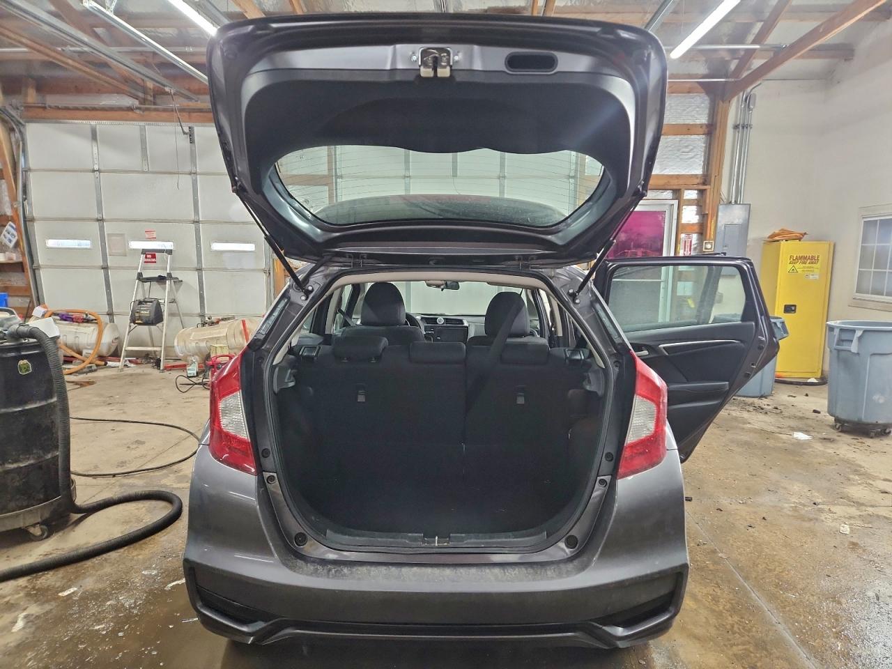 2019 HONDA FIT EX photo 6