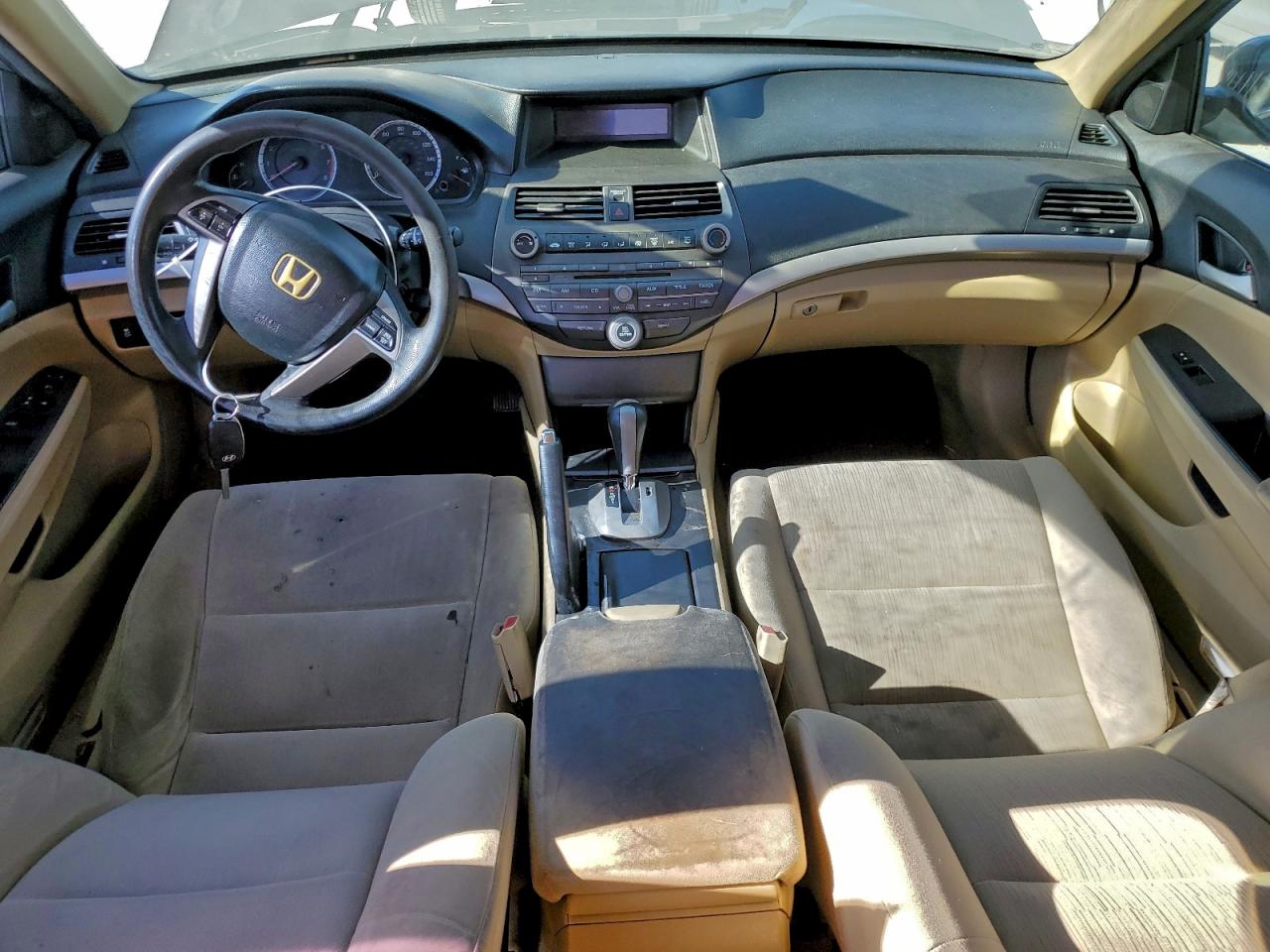 2012 HONDA ACCORD LX photo 8