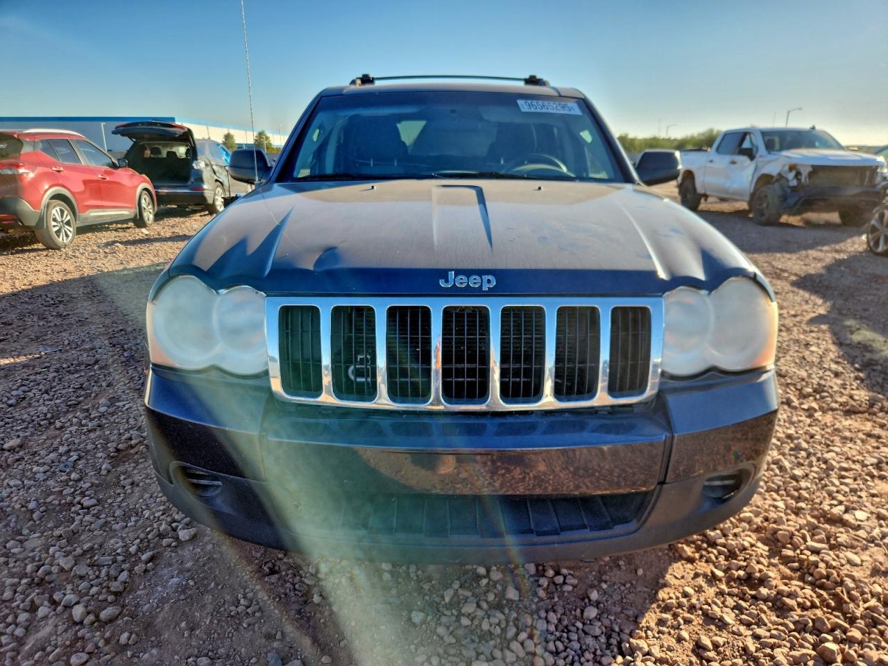 2010 JEEP GRAND CHEROKEE LAREDO photo 5