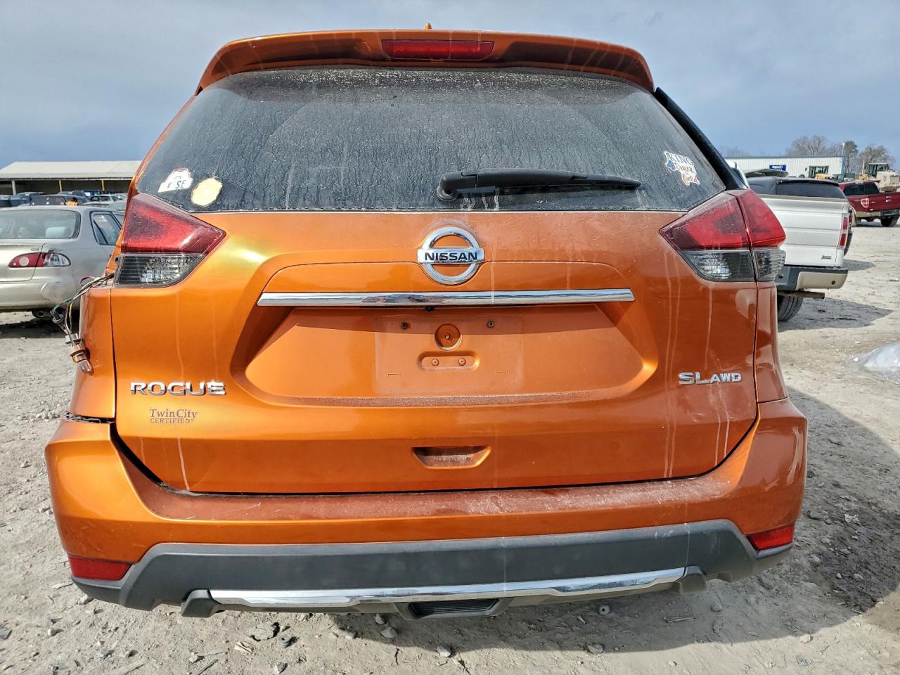 2017 NISSAN ROGUE S photo 6