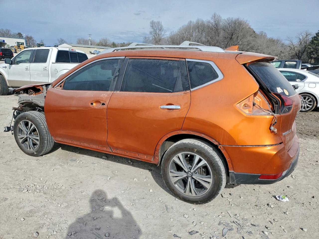 2017 NISSAN ROGUE S photo 2