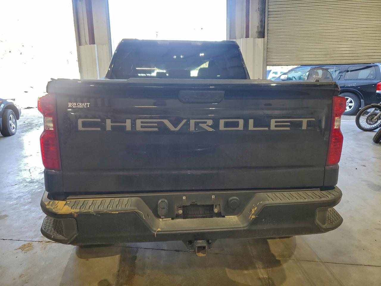 2023 CHEVROLET SILVERADO K1500 CUSTOM photo 6