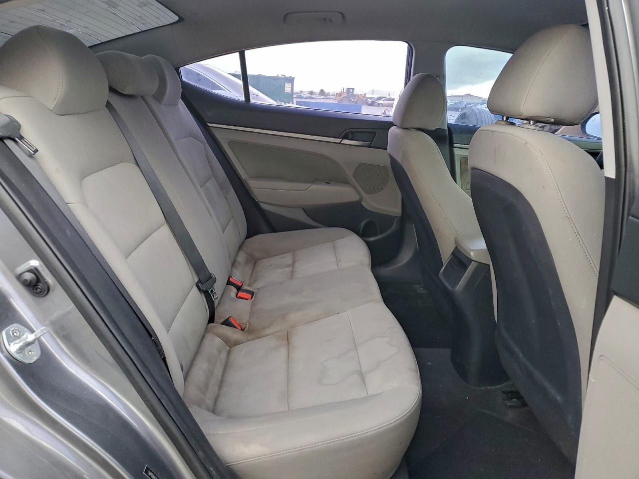 2018 HYUNDAI ELANTRA SEL photo 10