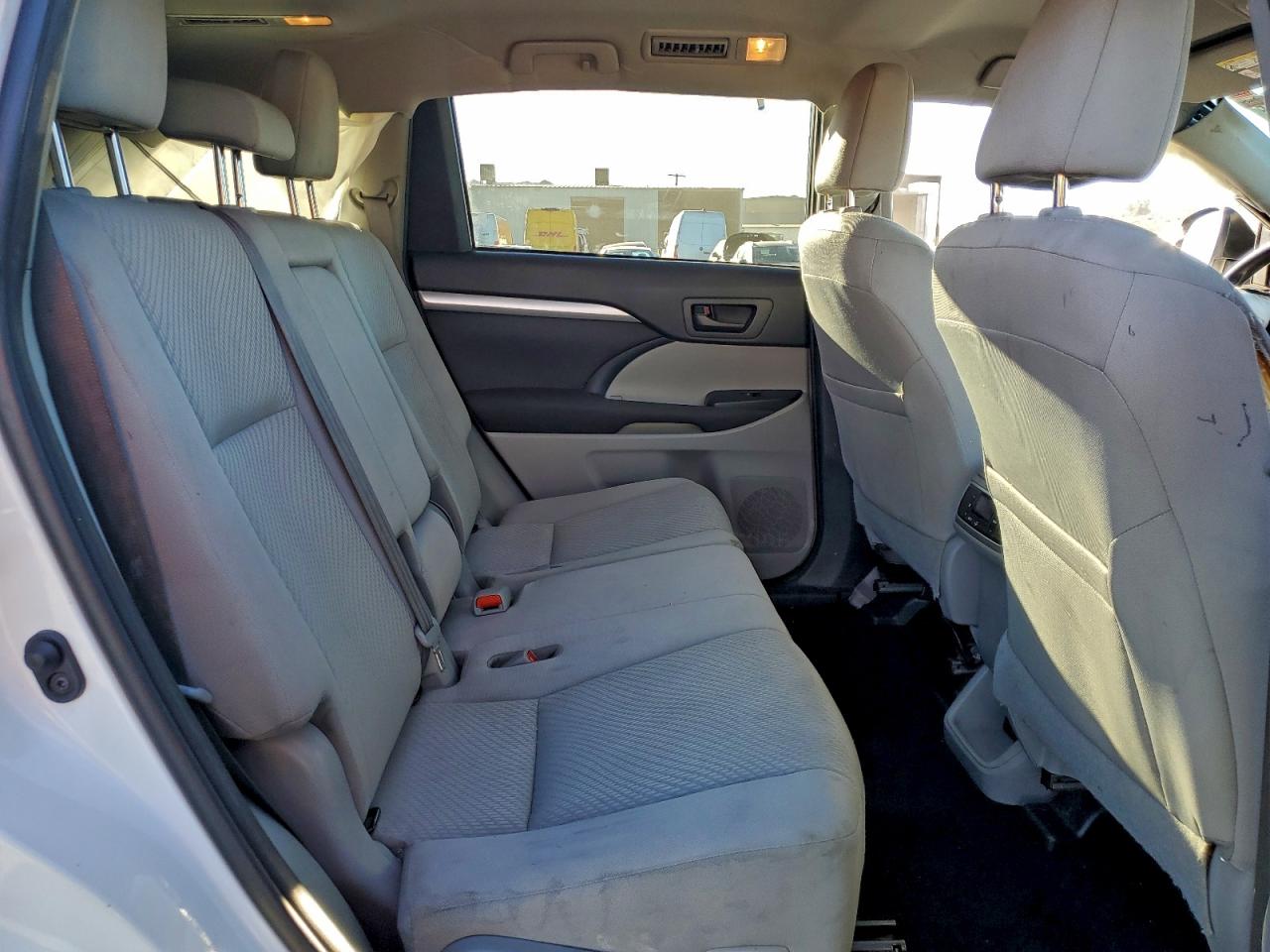 2019 TOYOTA HIGHLANDER LE photo 11